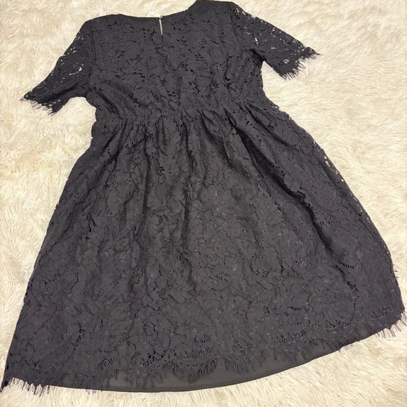 GAP Maternity Black Lace Short Sleeves Dress Evening and Casual Dress size S NWT - Picture 9 of 12